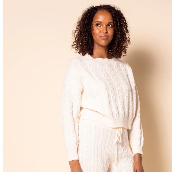 🍋Pink Martini Lorena White Sweater (Small) - Picture 6 of 8